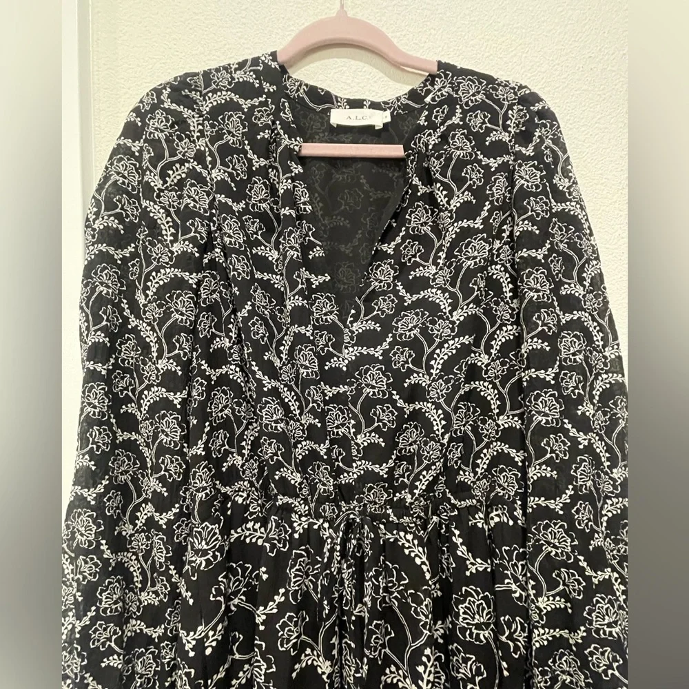 A.L.C Kate Black & White Flowing Floral Cotton & Silk blend midi dress - Picture 4 of 8